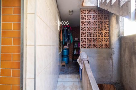 Casa para alugar com 250m², 4 quartos e 2 vagas Casa para alugar com 250m², 4 quartos e 2 vagasLavanderia 1