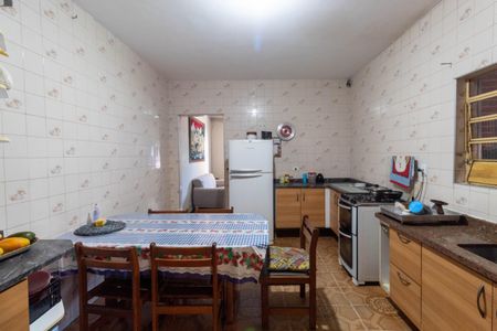 Casa para alugar com 250m², 4 quartos e 2 vagas Casa para alugar com 250m², 4 quartos e 2 vagasCozinha 1