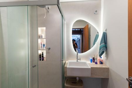 Casa para alugar com 250m², 4 quartos e 2 vagas Casa para alugar com 250m², 4 quartos e 2 vagasBanheiro 1