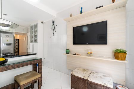 Casa à venda com 190m², 3 quartos e 1 vaga Casa à venda com 190m², 3 quartos e 1 vagaSala de Tv