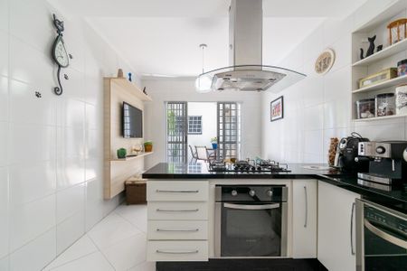 Casa à venda com 190m², 3 quartos e 1 vaga Casa à venda com 190m², 3 quartos e 1 vagaCozinha