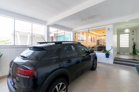 Casa à venda com 190m², 3 quartos e 1 vaga Casa à venda com 190m², 3 quartos e 1 vagaGaragem