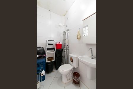 Casa à venda com 190m², 3 quartos e 1 vaga Casa à venda com 190m², 3 quartos e 1 vagaBanheiro de serviço