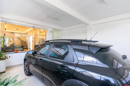 Casa à venda com 190m², 3 quartos e 1 vaga Casa à venda com 190m², 3 quartos e 1 vagaGaragem