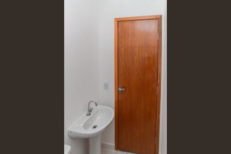 Apartamento para alugar com 37m², 2 quartos e 1 vaga Apartamento para alugar com 37m², 2 quartos e 1 vagaBanheiro