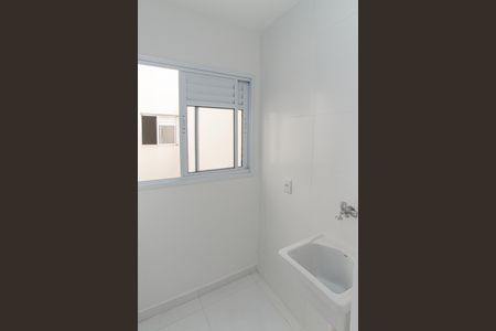 Apartamento para alugar com 44m², 2 quartos e 1 vaga Apartamento para alugar com 44m², 2 quartos e 1 vagaCozinha e Área de Serviço