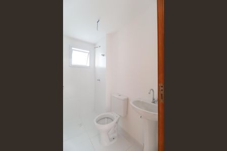 Apartamento à venda com 37m², 2 quartos e 1 vaga Apartamento à venda com 37m², 2 quartos e 1 vagaBanheiro