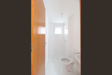 Apartamento à venda com 37m², 2 quartos e 1 vaga Apartamento à venda com 37m², 2 quartos e 1 vagaBanheiro