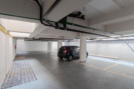 Apartamento à venda com 37m², 2 quartos e 1 vaga Apartamento à venda com 37m², 2 quartos e 1 vagaGaragem