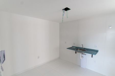 Apartamento à venda com 37m², 2 quartos e 1 vaga Apartamento à venda com 37m², 2 quartos e 1 vagaCozinha e Área de Serviço