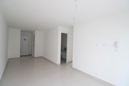 Apartamento à venda com 80m², 2 quartos e 1 vagaSala