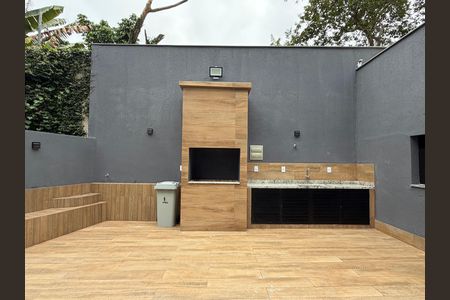 Apartamento à venda com 80m², 2 quartos e 1 vagaÁrea comum - Churrasqueira