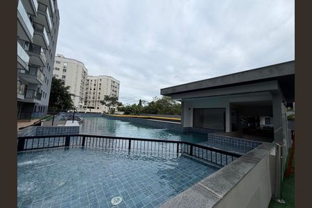 Apartamento à venda com 80m², 2 quartos e 1 vagaÁrea comum - Piscina 