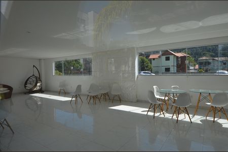 Apartamento à venda com 55m², 2 quartos e 1 vagaÁrea comum