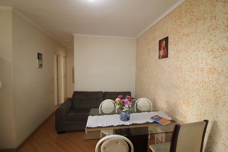 Apartamento para alugar com 65m², 3 quartos e 1 vagaSala