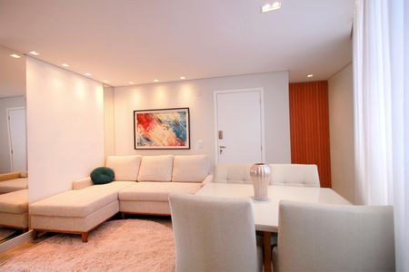 Apartamento à venda com 63m², 2 quartos e 1 vagaSala