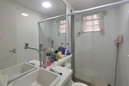 Apartamento à venda com 47m², 2 quartos e 1 vaga Apartamento à venda com 47m², 2 quartos e 1 vagaBanheiro