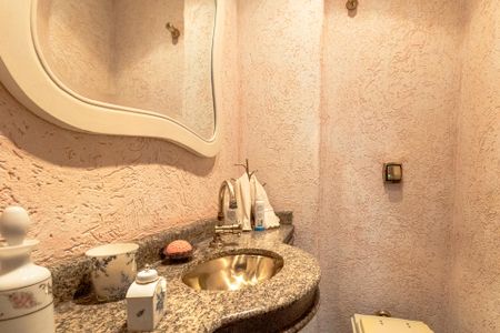 Apartamento para alugar com 374m², 3 quartos e 3 vagas Apartamento para alugar com 374m², 3 quartos e 3 vagasLavabo