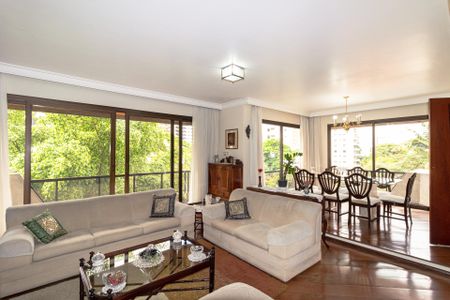 Apartamento para alugar com 374m², 3 quartos e 3 vagas Apartamento para alugar com 374m², 3 quartos e 3 vagasSala