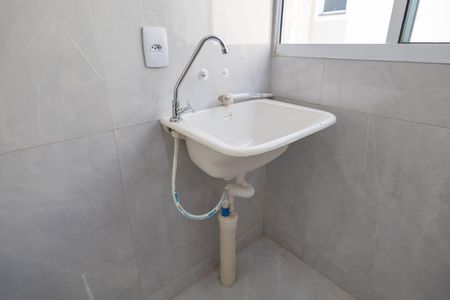 Apartamento para alugar com 45m², 2 quartos e 1 vagaÁrea de Serviço