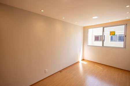 Apartamento para alugar com 45m², 2 quartos e 1 vagaSala