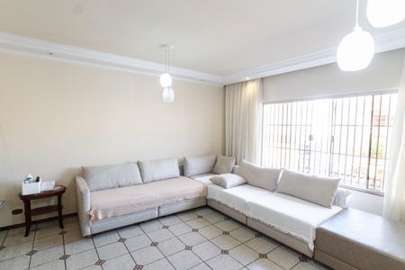 Casa à venda com 250m², 4 quartos e 3 vagasSala de Estar