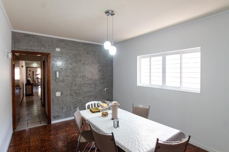 Casa à venda com 250m², 4 quartos e 3 vagasCopa