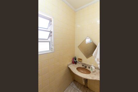 Casa à venda com 250m², 4 quartos e 3 vagasLavabo