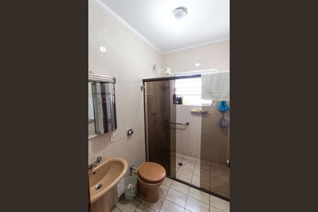 Casa à venda com 250m², 4 quartos e 3 vagasBanheiro