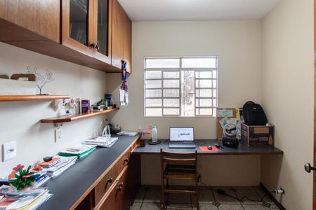 Casa à venda com 250m², 4 quartos e 3 vagasQuarto 3 - Escritório