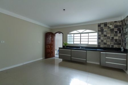 Casa à venda com 357m², 4 quartos e 6 vagasCozinha