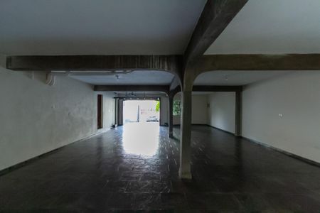 Casa à venda com 357m², 4 quartos e 6 vagasGaragem