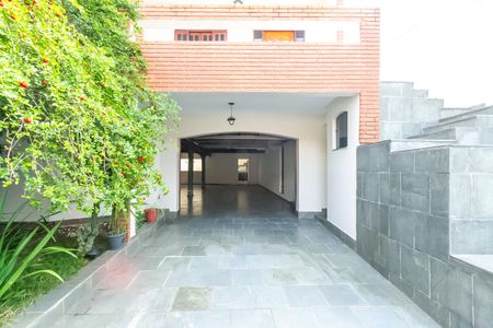 Casa à venda com 357m², 4 quartos e 6 vagasGaragem