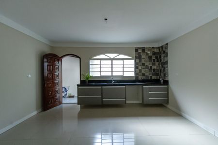 Casa à venda com 357m², 4 quartos e 6 vagasCozinha