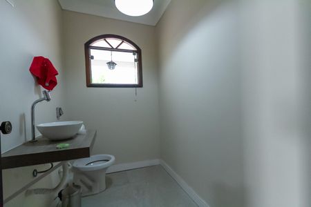 Casa à venda com 357m², 4 quartos e 6 vagasLavabo