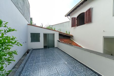 Casa à venda com 357m², 4 quartos e 6 vagasQuintal