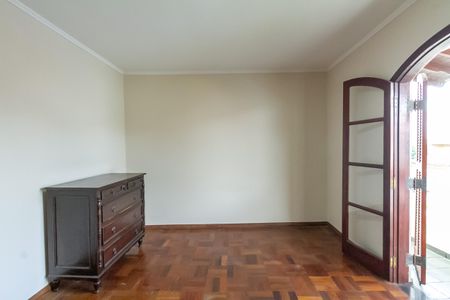 Casa à venda com 357m², 4 quartos e 6 vagasSuíte 1