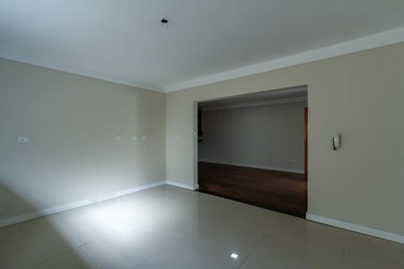 Casa à venda com 357m², 4 quartos e 6 vagasCozinha