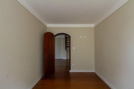 Casa à venda com 357m², 4 quartos e 6 vagasSala de Tv