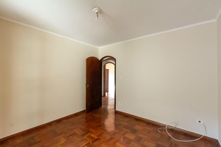 Casa à venda com 357m², 4 quartos e 6 vagasQuarto 2