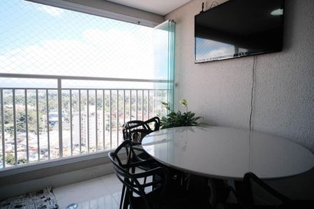 Apartamento à venda com 62m², 2 quartos e 1 vagaSacada