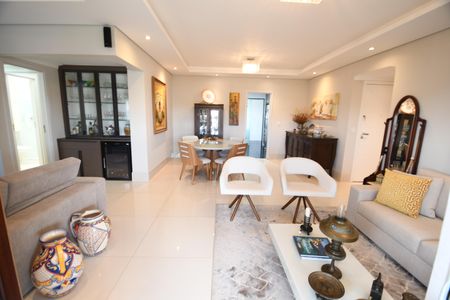 Apartamento à venda com 131m², 3 quartos e 3 vagasSala