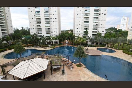 Apartamento à venda com 131m², 3 quartos e 3 vagasÁrea comum - Piscina