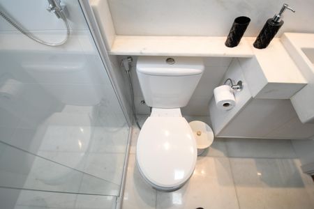 Apartamento à venda com 131m², 3 quartos e 3 vagasBanheiro 1