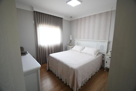Apartamento à venda com 131m², 3 quartos e 3 vagasQuarto Suíte 2
