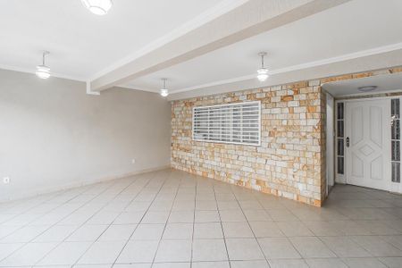 Casa à venda com 350m², 3 quartos e 2 vagasGaragem