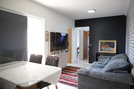 Apartamento para alugar com 70m², 3 quartos e 1 vagaSala