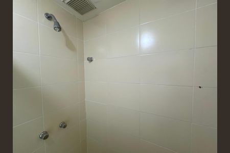 Casa de condomínio para alugar com 112m², 3 quartos e 1 vagaBanheiro Social