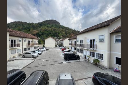 Casa de condomínio para alugar com 112m², 3 quartos e 1 vagaSuíte - Varanda