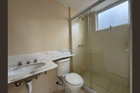 Casa de condomínio para alugar com 112m², 3 quartos e 1 vagaSuíte - Banheiro